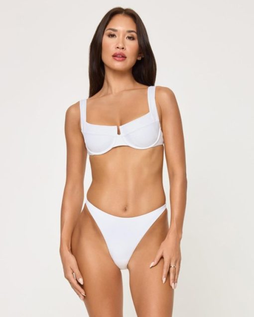 Tryston.shop0309667b77 4