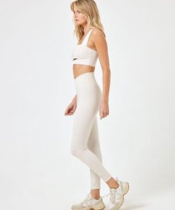 Tryston.shop52dd43b0c4 2