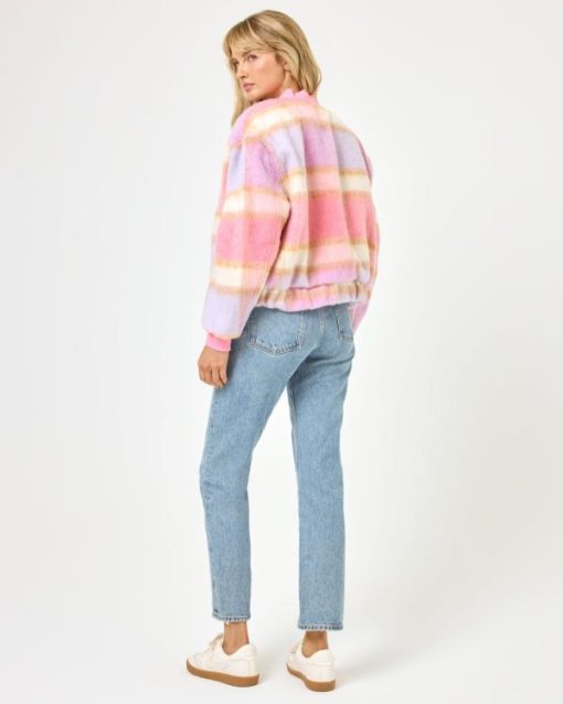 Tryston.shop5906848175 4