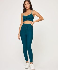 Tryston.shop5f24a0ff32 2