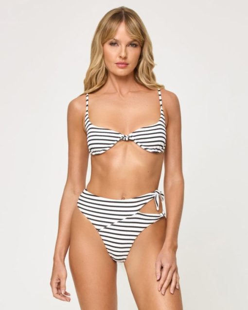 Tryston.shop680f22919f 2