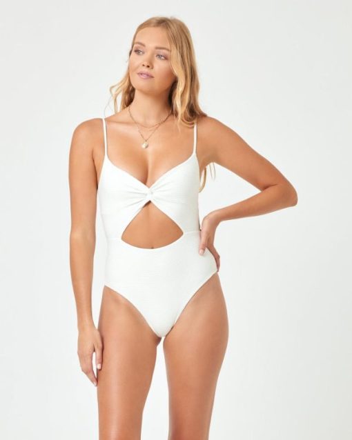Tryston.shop7c6f13952c 2