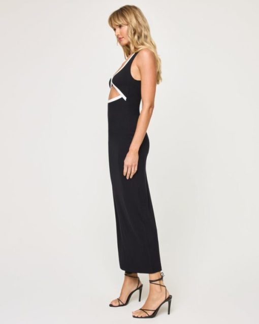 Tryston.shop8fb7104f32 4
