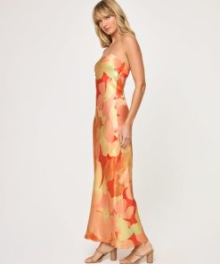 Tryston.shop97a0fd1a44 5