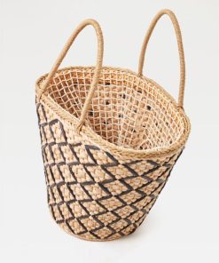 Tryston.shopb011377ddf 2