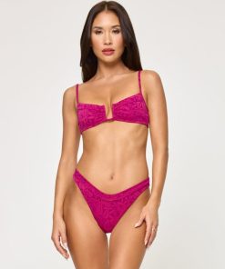 Tryston.shopcb403eaa1b 2